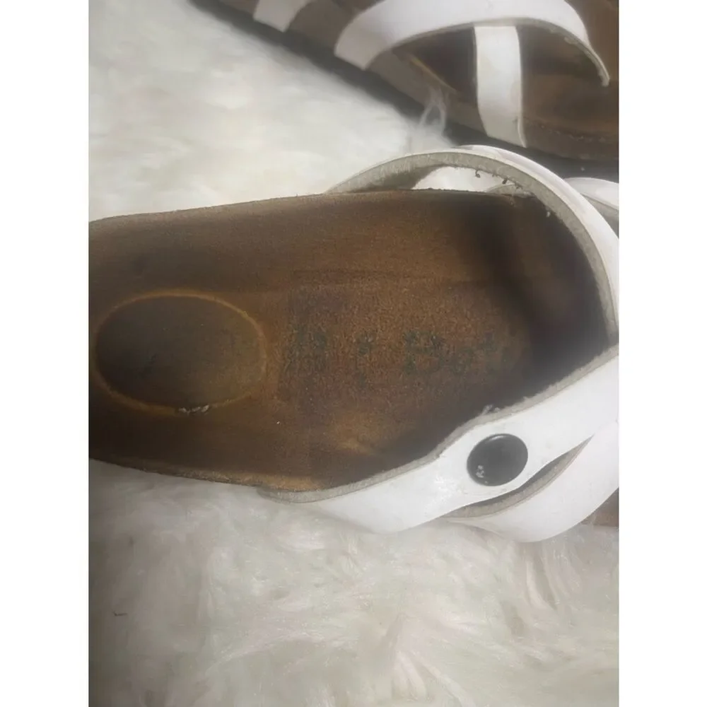 Bertula by Birkenstock White Patent Strappy Slide Sandals EUR SZ36